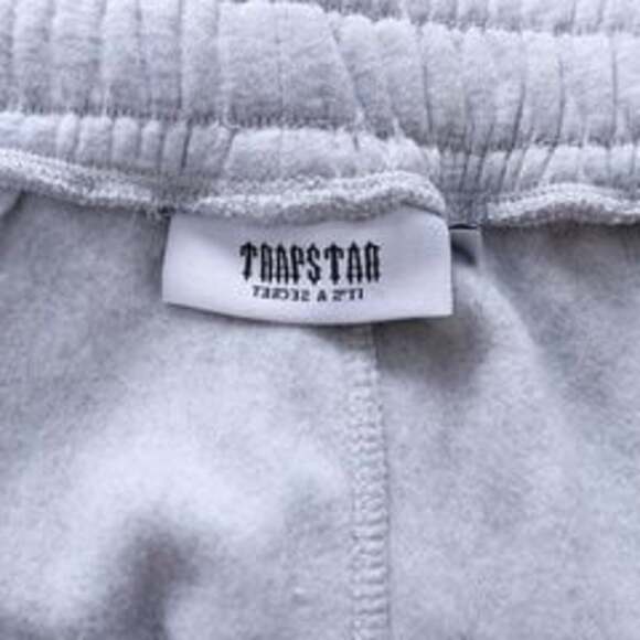 Trapstar Irongate Arch Chenille 2.0 Joggers in Grey/Blue - Picture 7 of 8